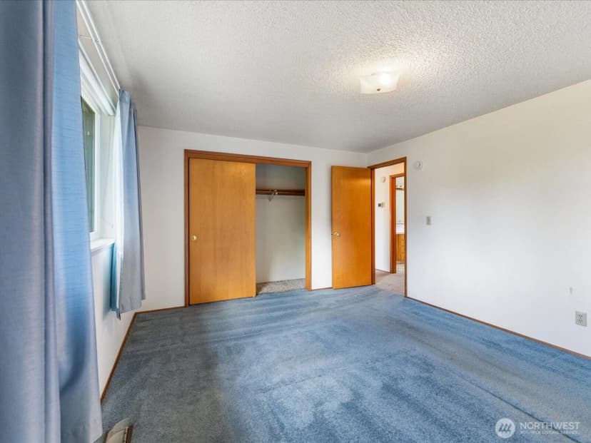 Property photo for 6702 120th Street E, Puyallup photo 19