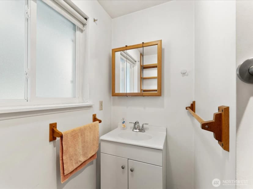 Property photo for 6702 120th Street E, Puyallup photo 16