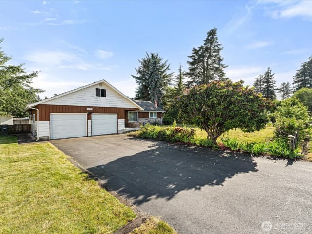 Property photo for 6702 120th Street E, Puyallup photo 3