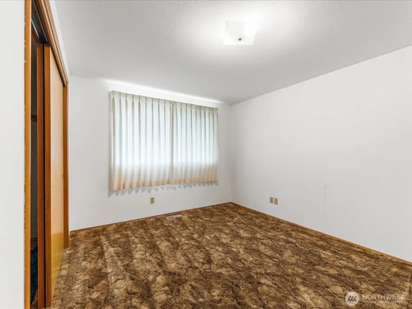 Property photo for 6702 120th Street E, Puyallup photo 23