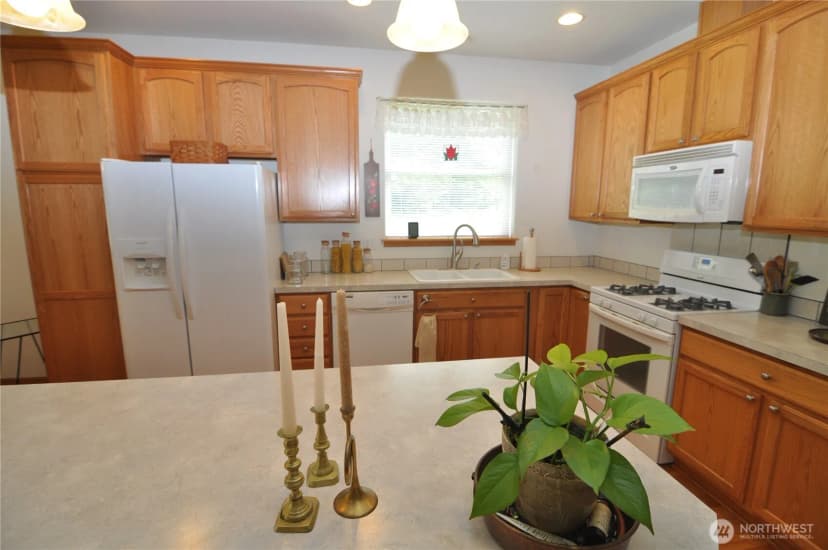 Property photo for 1750 Grand Avenue, Mount Vernon photo 11