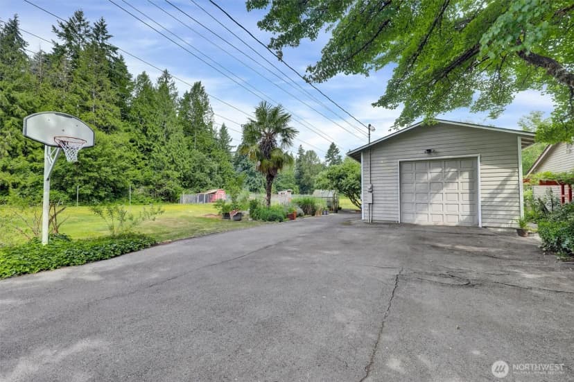 Property photo for 4623 224th Street Se, Bothell photo 39