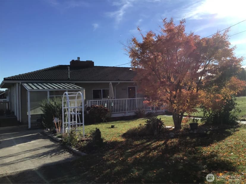 Property photo for 3105 K Avenue, Anacortes photo 40
