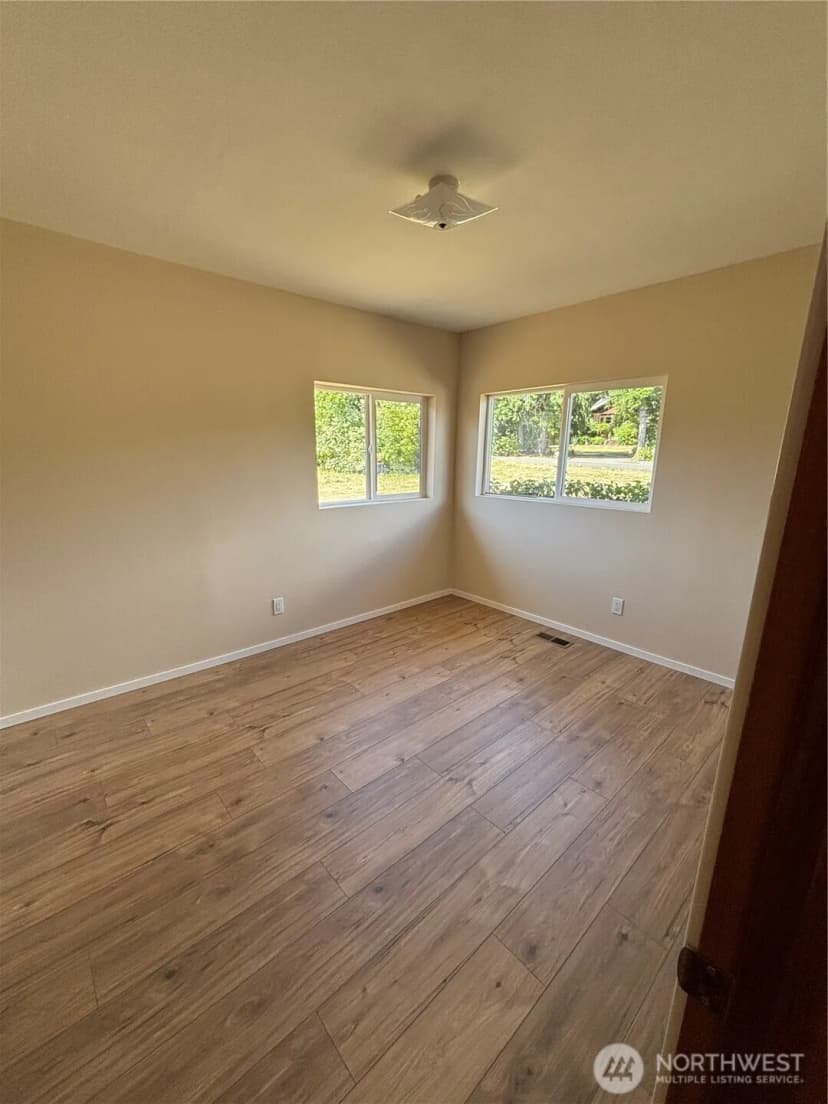 Property photo for 3105 K Avenue, Anacortes photo 24