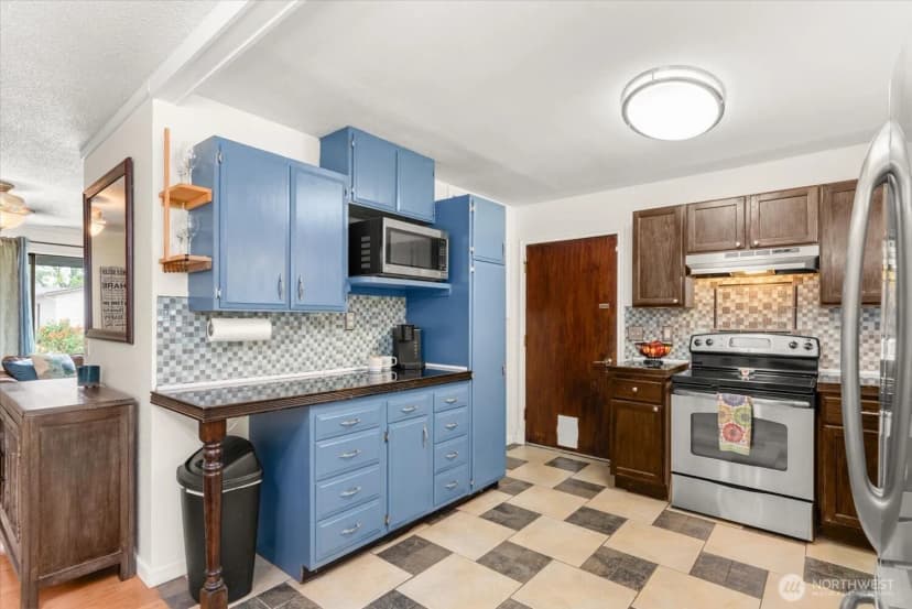 Property photo for 707 Kenwood Street N, Omak photo 10