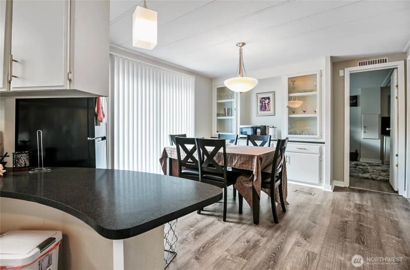 Property photo for 3305 207th Place Se, Bothell photo 10