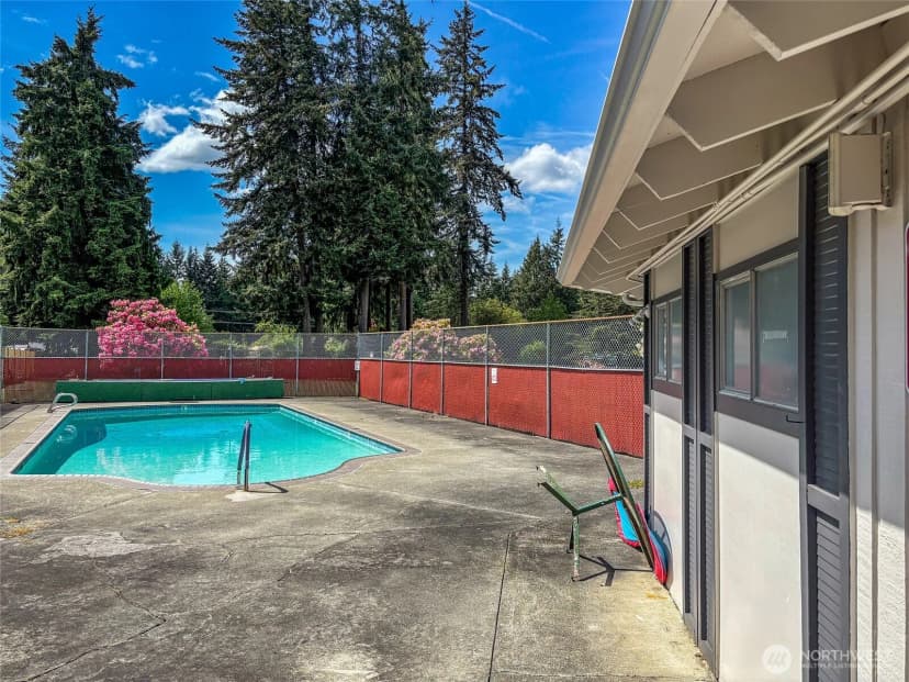 Property photo for 3305 207th Place Se, Bothell photo 23