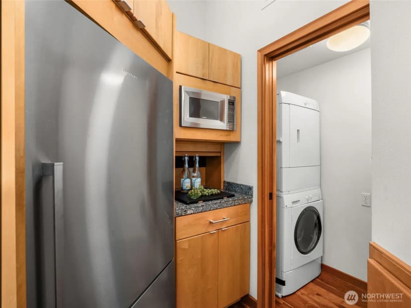 Property photo for 2727 Fairview Avenue E #12, Seattle photo 12