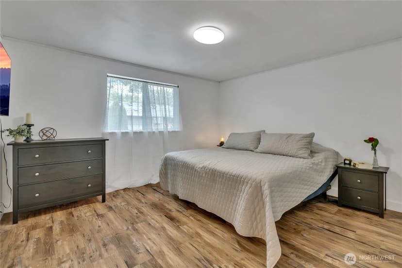 Property photo for 21628 Se 271st Street, Maple Valley photo 18
