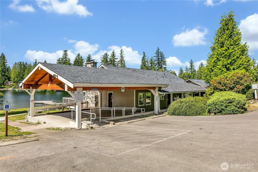 Property photo for 21628 Se 271st Street, Maple Valley photo 33