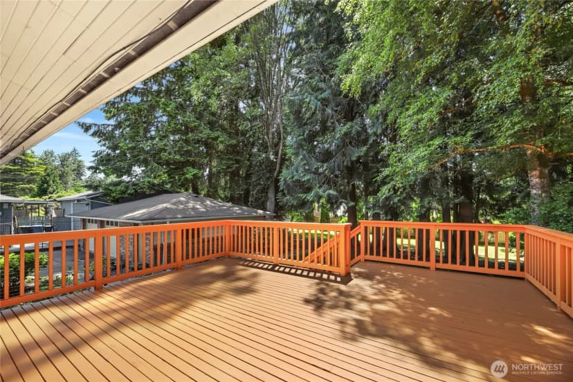 Property photo for 17555 Se 134th Street, Renton photo 15