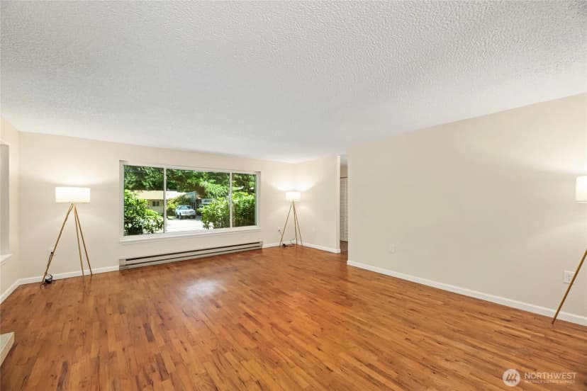 Property photo for 17555 Se 134th Street, Renton photo 7