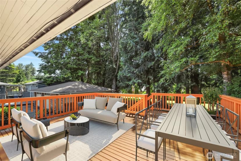 Property photo for 17555 Se 134th Street, Renton photo 14