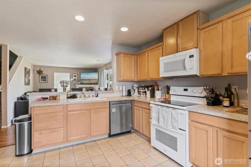 Property photo for 6725 159th Street E, Puyallup photo 9