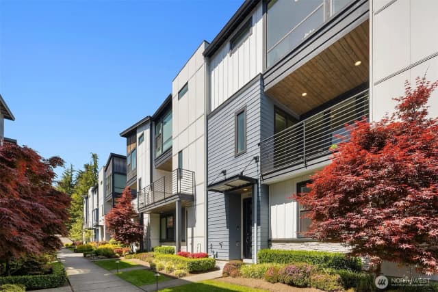 Property photo for 9627 Ne 182nd Place #c, Bothell photo 2