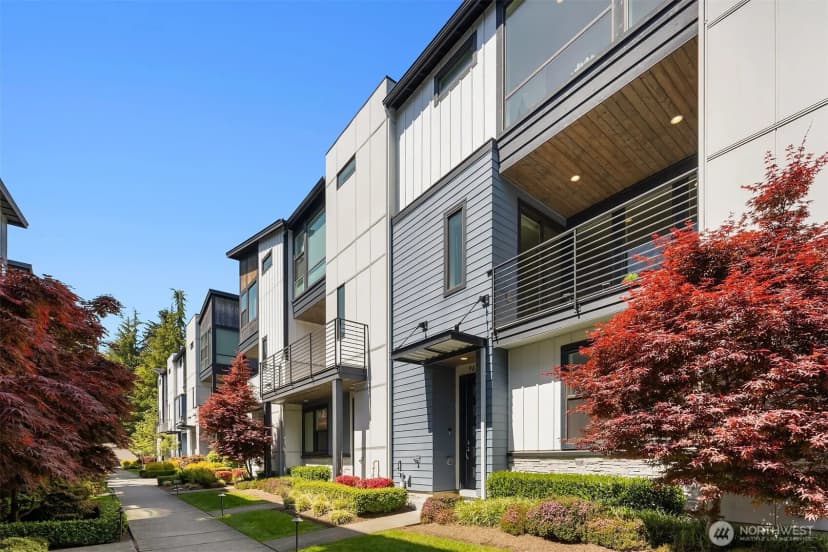 Property photo for 9627 Ne 182nd Place #c, Bothell photo 2