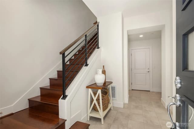 Property photo for 9627 Ne 182nd Place #c, Bothell photo 5