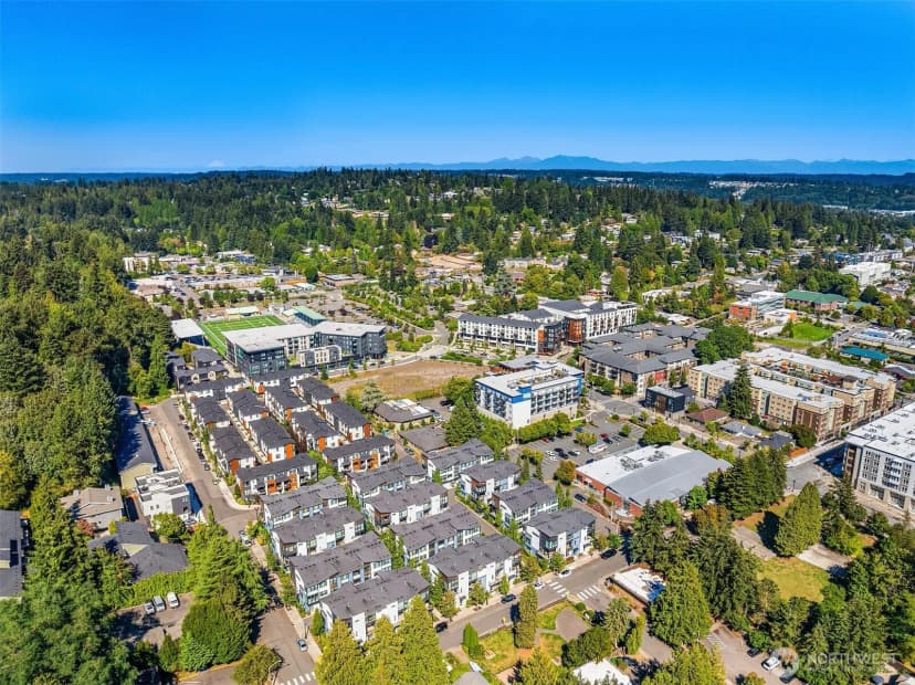 Property photo for 9627 Ne 182nd Place #c, Bothell photo 32