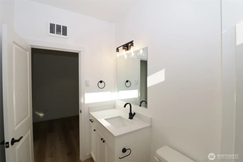 Property photo for 2845 Oleander Lane, Blaine photo 34