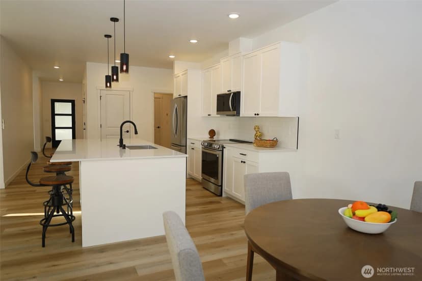 Property photo for 2845 Oleander Lane, Blaine photo 15