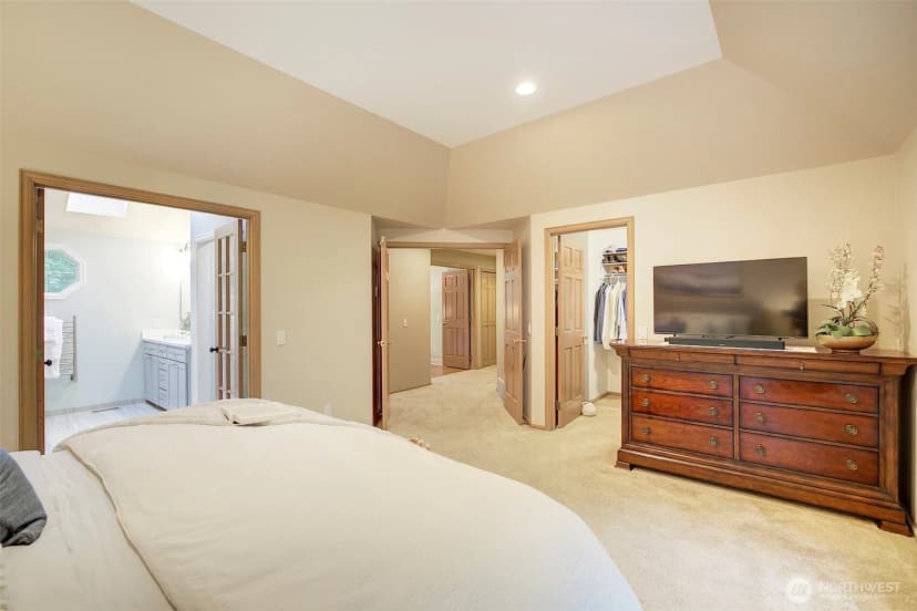 Property photo for 22328 Ne 19th Street, Sammamish photo 18