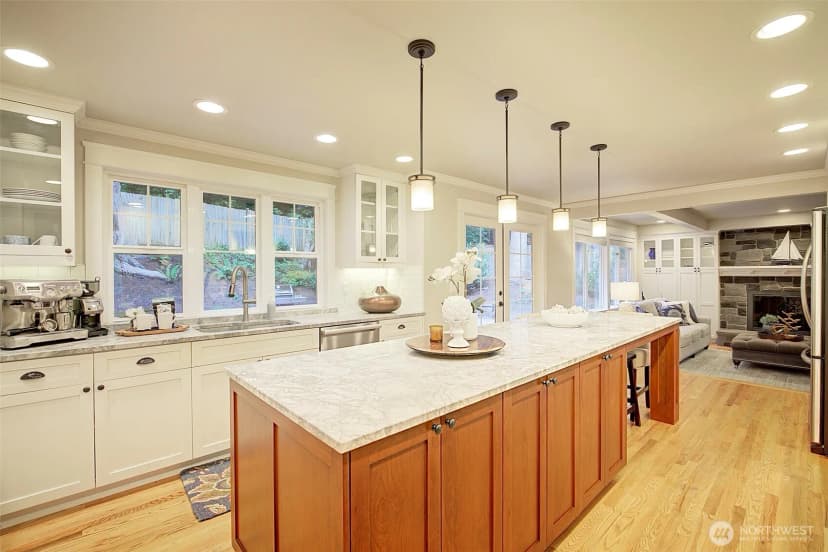 Property photo for 22328 Ne 19th Street, Sammamish photo 10