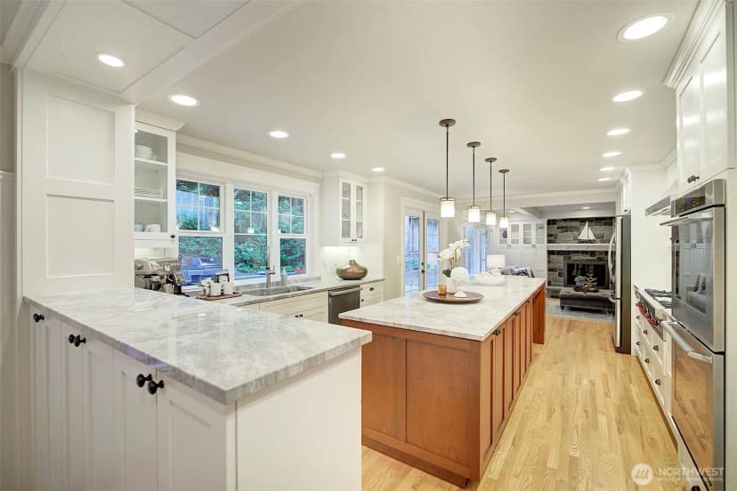 Property photo for 22328 Ne 19th Street, Sammamish photo 8