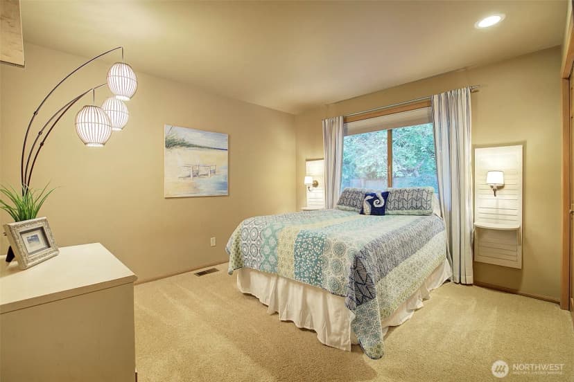 Property photo for 22328 Ne 19th Street, Sammamish photo 23