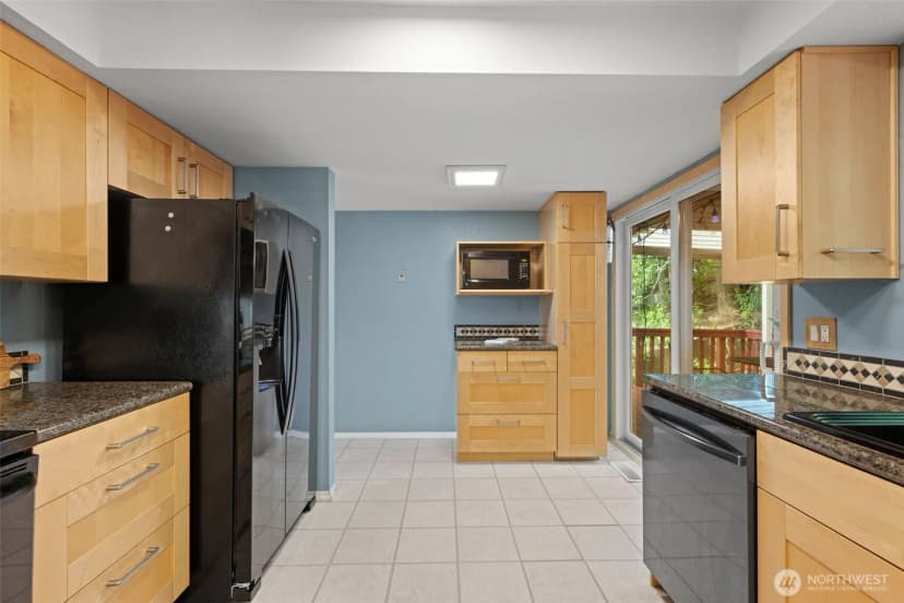 Property photo for 5159 Country Club Way Se, Port Orchard photo 12