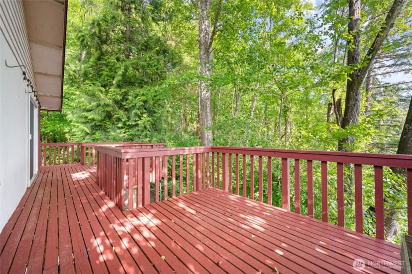 Property photo for 5159 Country Club Way Se, Port Orchard photo 15