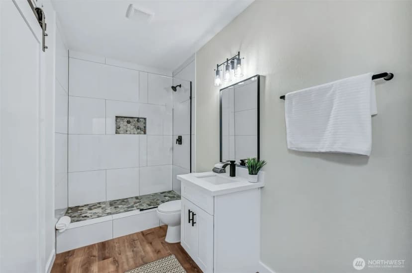 Property photo for 1511 208th Avenue Ne, Sammamish photo 27