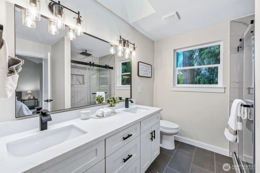 Property photo for 1511 208th Avenue Ne, Sammamish photo 15