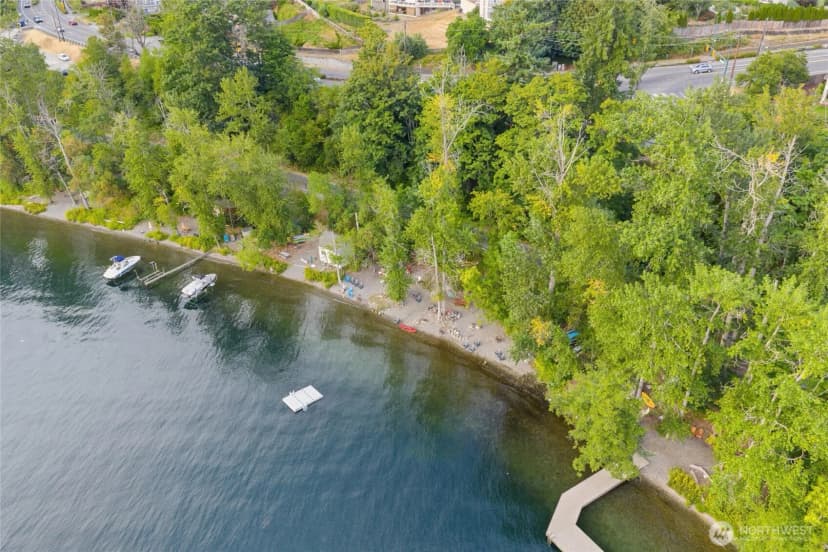 Property photo for 1511 208th Avenue Ne, Sammamish photo 35
