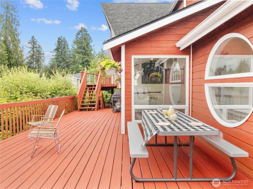 Property photo for 2519 Carpenter Road, Lacey photo 11