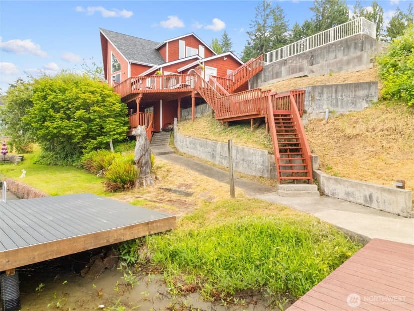 Property photo for 2519 Carpenter Road, Lacey photo 6