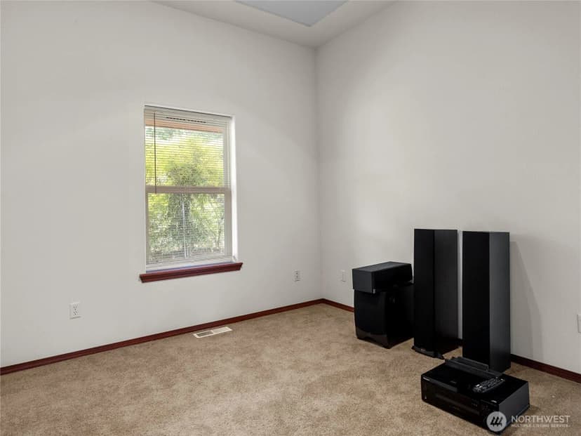 Property photo for 2519 Carpenter Road, Lacey photo 23