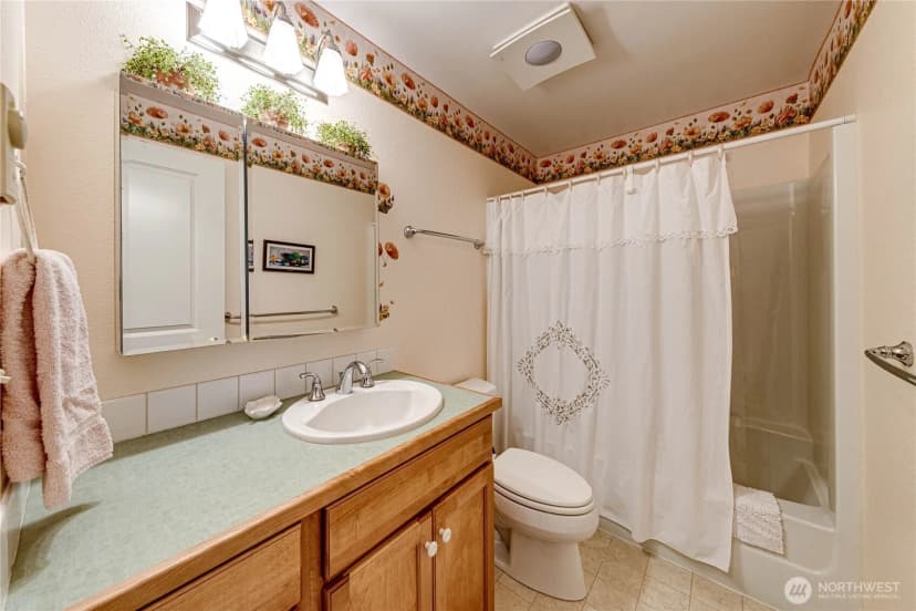Property photo for 141 Leslie Lane, Sequim photo 20