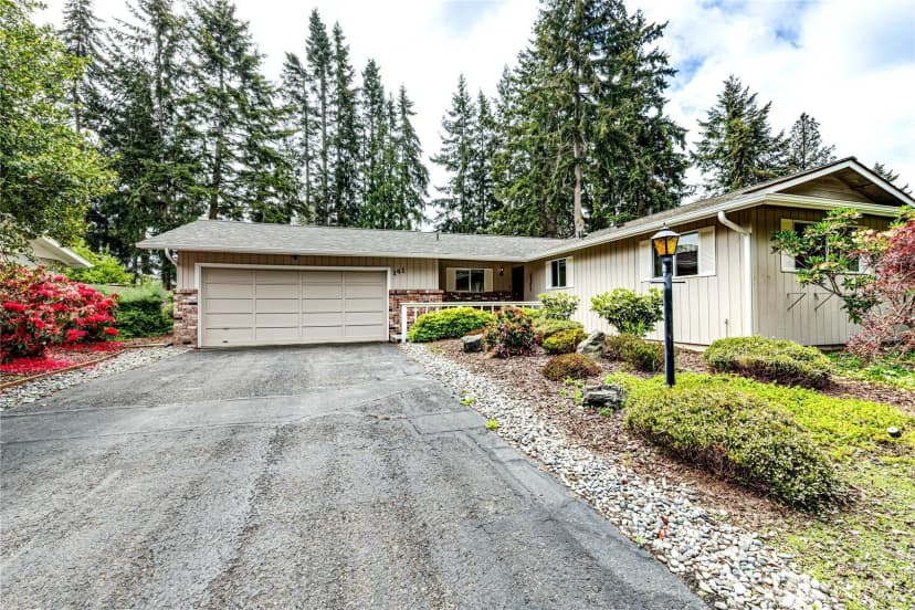 Property photo for 141 Leslie Lane, Sequim