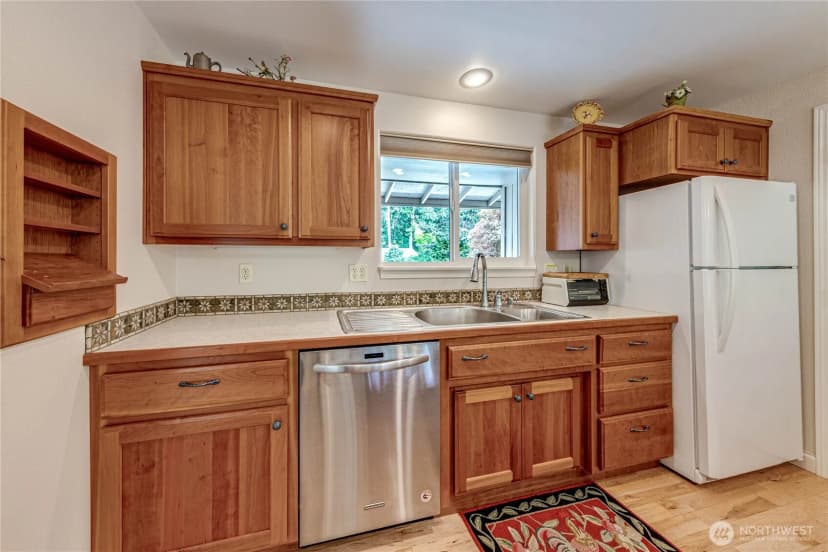 Property photo for 141 Leslie Lane, Sequim photo 10