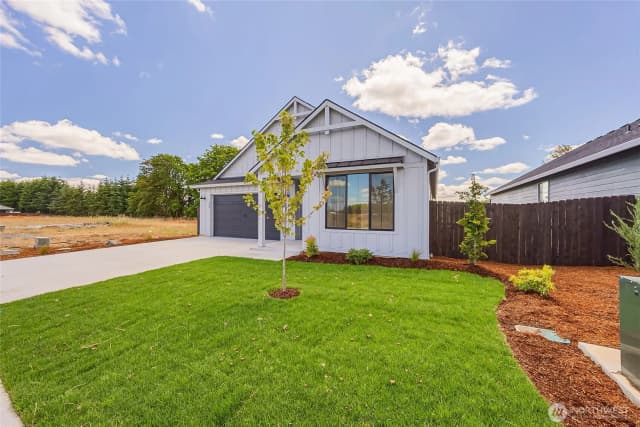 Property photo for 990 Rw Fletcher Street, Winlock photo 4