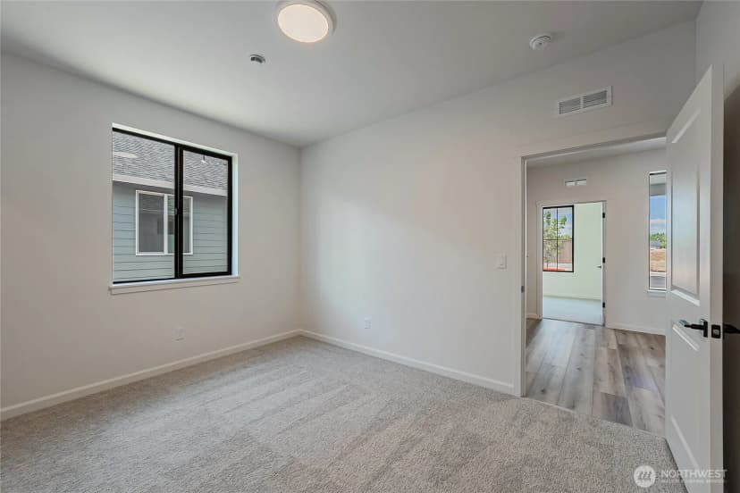 Property photo for 990 Rw Fletcher Street, Winlock photo 25