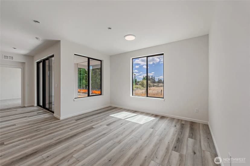 Property photo for 990 Rw Fletcher Street, Winlock photo 28