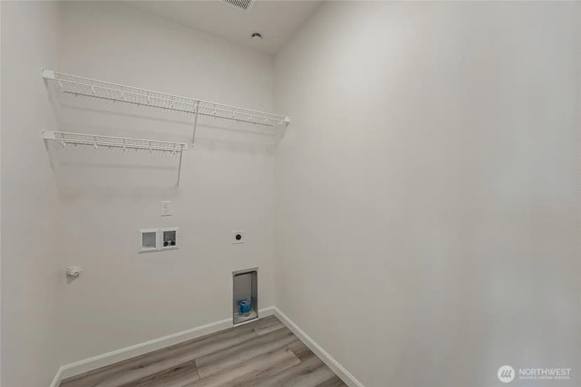 Property photo for 990 Rw Fletcher Street, Winlock photo 20