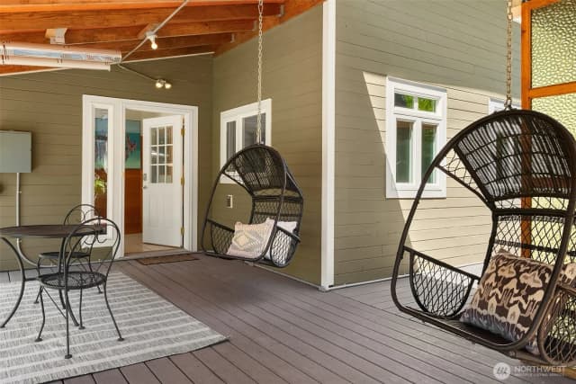 Property photo for 10967 103rd Avenue Sw, Vashon photo 4