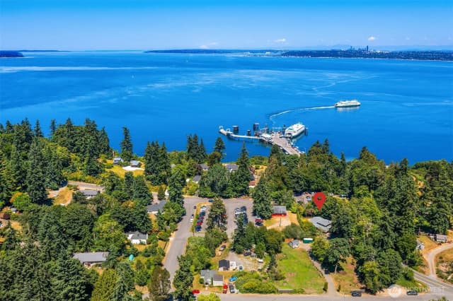 Property photo for 10967 103rd Avenue Sw, Vashon photo 2