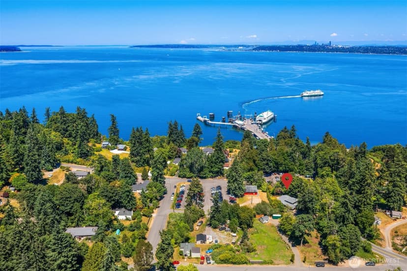 Property photo for 10967 103rd Avenue Sw, Vashon photo 2