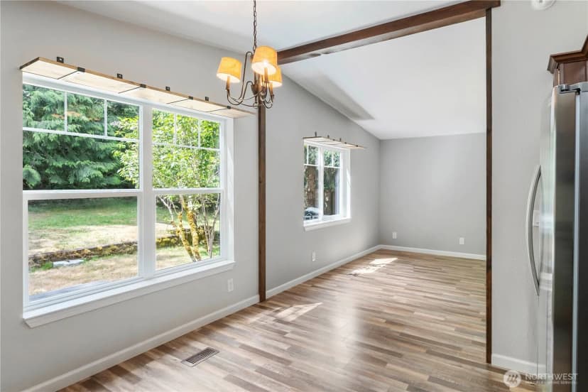 Property photo for 2529 Westwind Dr Nw, Olympia photo 11
