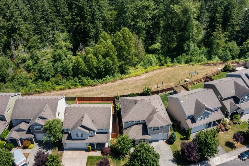 Property photo for 15507 82nd Ave E, Puyallup photo 28