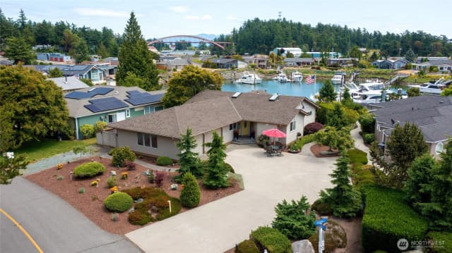Property photo for 153 Swinomish Drive, La Conner photo 2