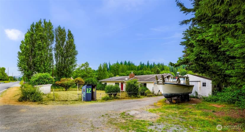 Property photo for 8739 F And S Grade Rd, Sedro Woolley photo 4